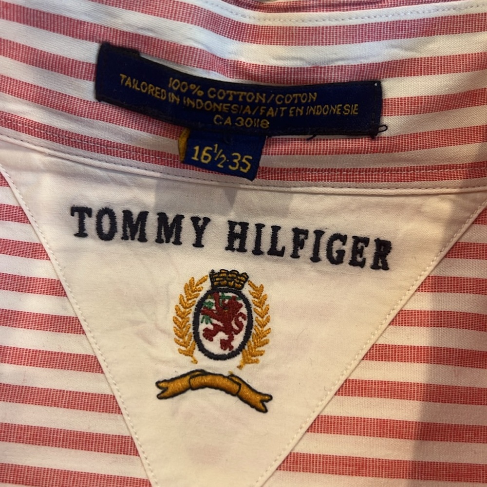 Men’s Tommy Hilfiger Dress Shirt (LG)